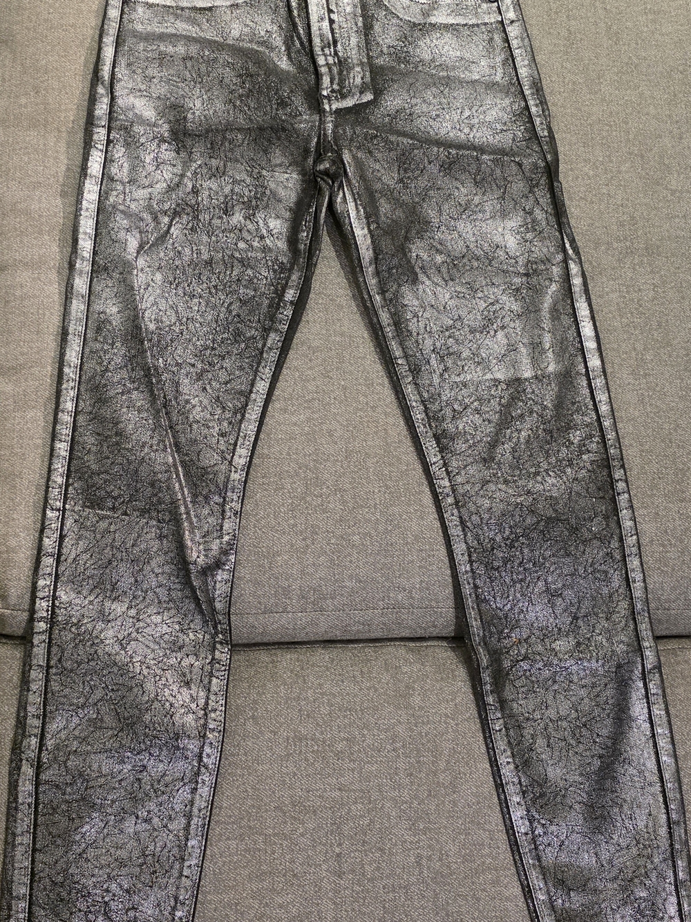 Black Orchid Metallic Crinkle Ankle Pants in Silver